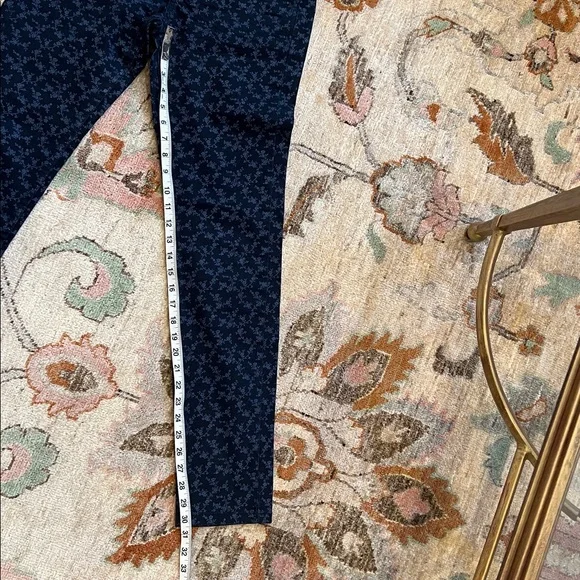 Stylish Blue Patterned Jeans - Picture 7 of 7